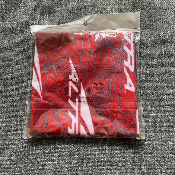 Altra Buff - Picture 2 of 2